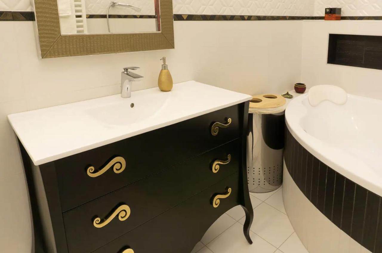 Premium Apartment By Hi5 - Lendvay Palace Budapeszt Zewnętrze zdjęcie